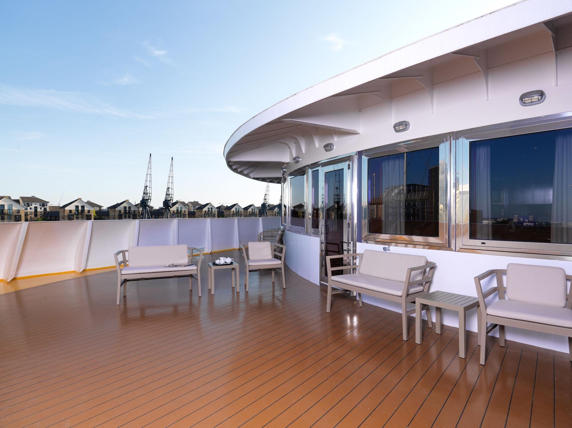 Sunborn London Yacht Hotel Exterior photo